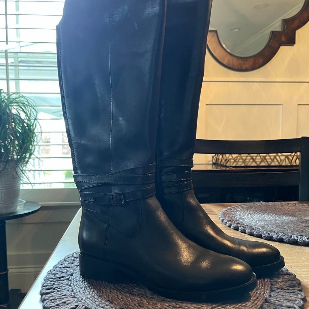 Sole Society Black Boots